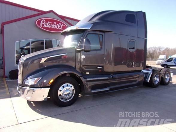 Peterbilt 579 Naudoti vilkikai