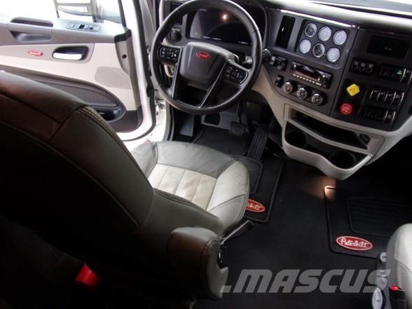 Peterbilt 579 Naudoti vilkikai