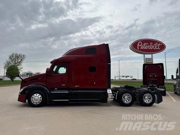 Peterbilt 579 Naudoti vilkikai