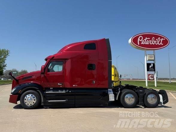 Peterbilt 579 Naudoti vilkikai