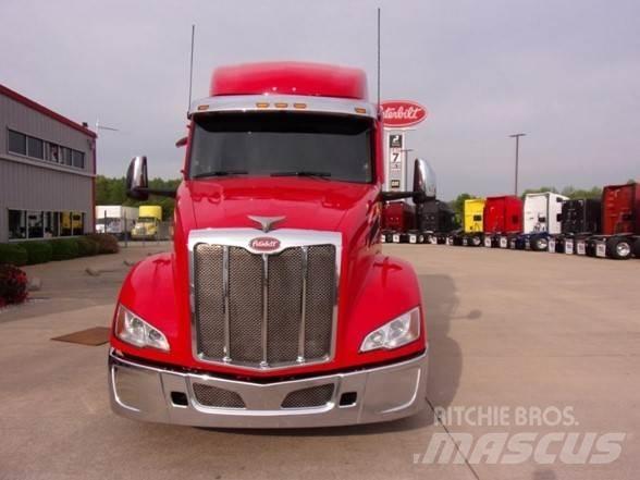 Peterbilt 579 Naudoti vilkikai