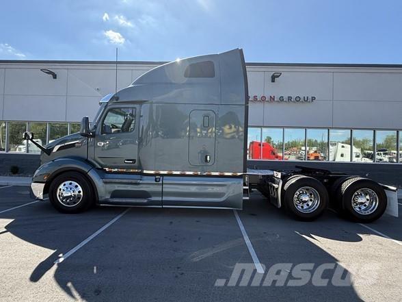 Peterbilt 579 Naudoti vilkikai