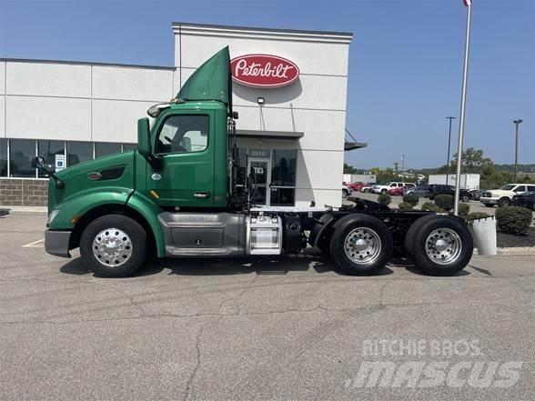 Peterbilt 579 Naudoti vilkikai