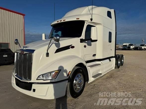 Peterbilt 579 Naudoti vilkikai