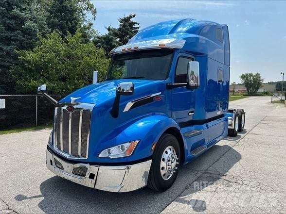Peterbilt 579 Naudoti vilkikai