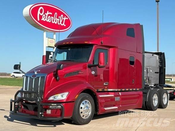 Peterbilt 579 Naudoti vilkikai