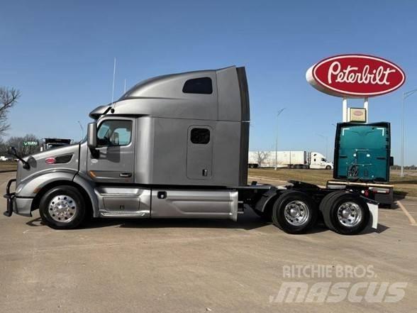 Peterbilt 579 Naudoti vilkikai