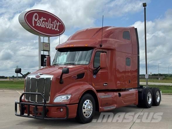 Peterbilt 579 Naudoti vilkikai