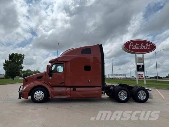 Peterbilt 579 Naudoti vilkikai