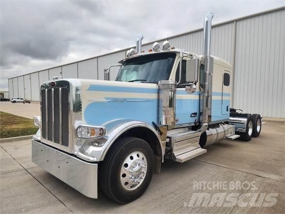 Peterbilt 589 Naudoti vilkikai