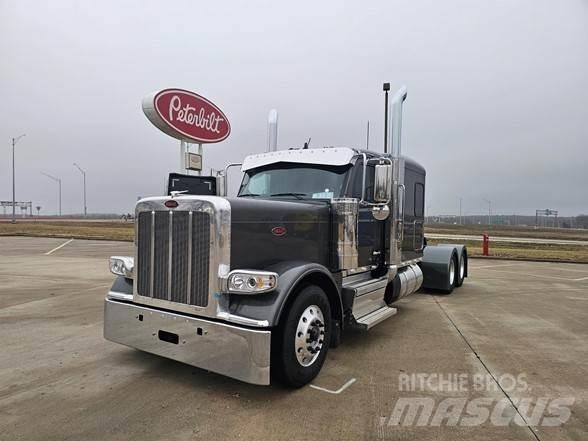 Peterbilt 589 Naudoti vilkikai