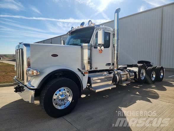 Peterbilt 589 Naudoti vilkikai