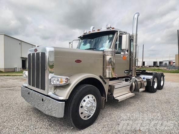 Peterbilt 589 Naudoti vilkikai