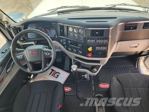 Peterbilt 589 Naudoti vilkikai