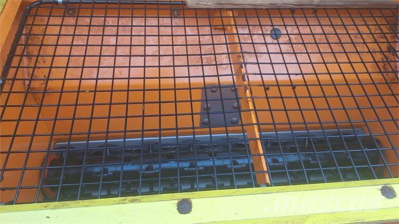 Rauch UKS 100 Smėlio ir druskos barstytuvai