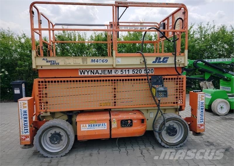 JLG 4069 Žirkliniai keltuvai