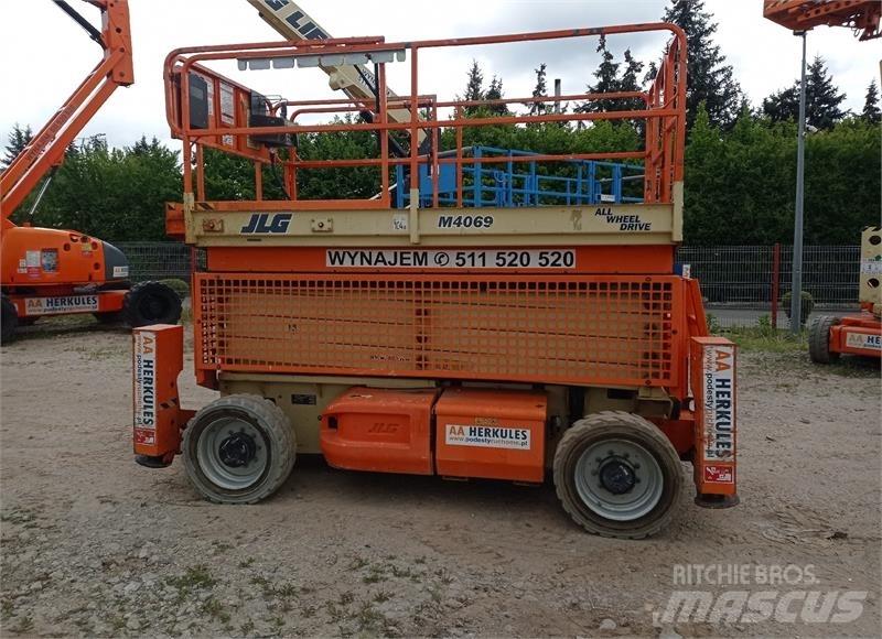 JLG 4069 Žirkliniai keltuvai