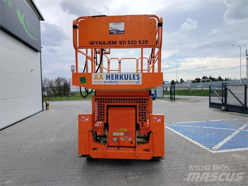 JLG 4069 Žirkliniai keltuvai