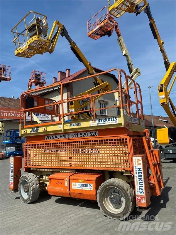 JLG 4069 Žirkliniai keltuvai