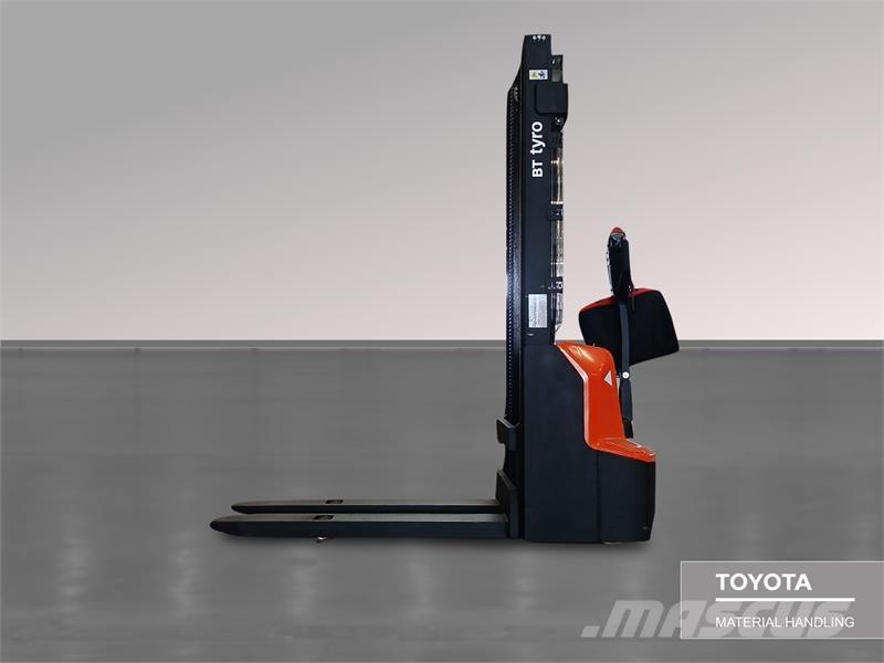 BT SHE100 Rankiniai padėklų rietuvai