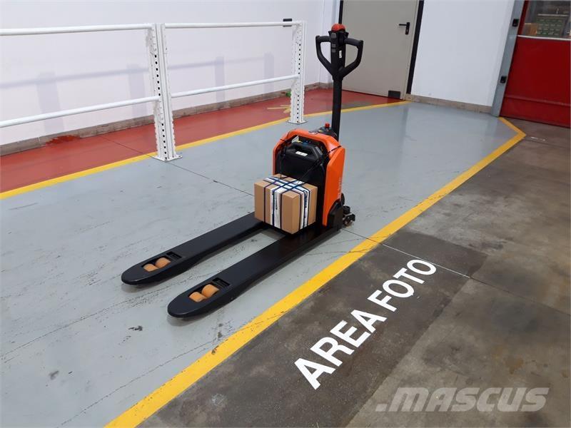 BT LHE155 Elektriniai šakiniai krautuvai