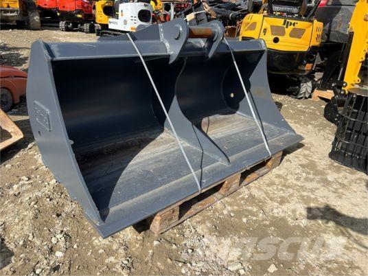  Godet 1M80 - axe 65 mm Kaušai