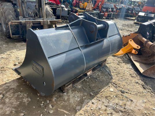  Godet 1M80 - axe 65 mm Kaušai