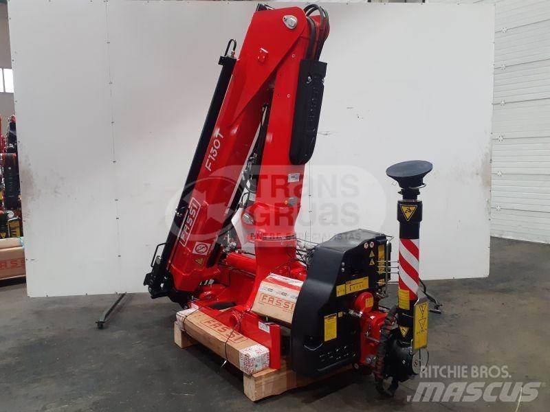 Fassi F130AT.13 Keltuvai-krautuvai