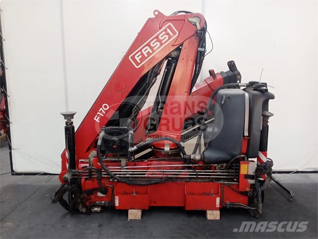 Fassi F170A.23 Keltuvai-krautuvai