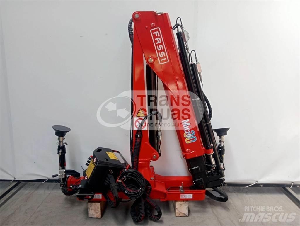 Fassi M30A.13 Keltuvai-krautuvai