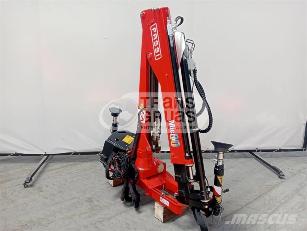 Fassi M30A.13 Keltuvai-krautuvai