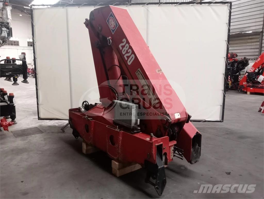 HMF 2823 K6 Keltuvai-krautuvai
