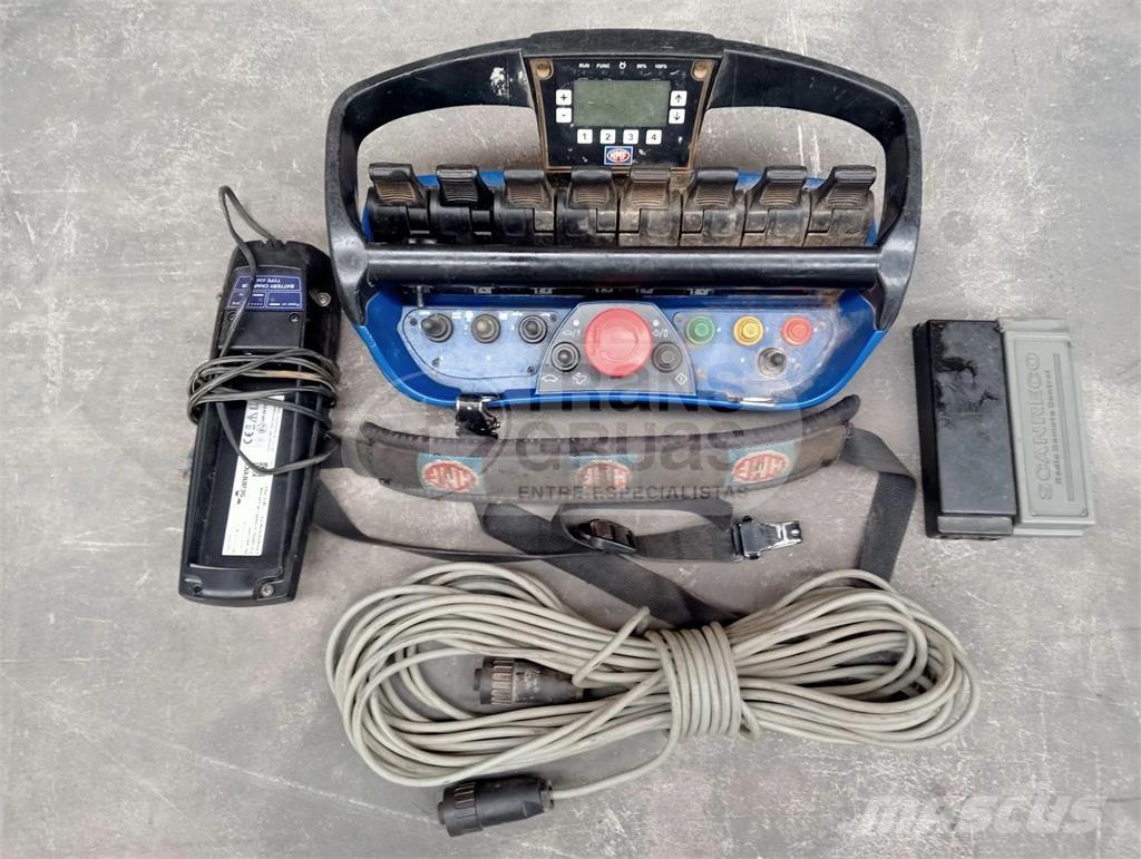 HMF 3220 K6 Keltuvai-krautuvai