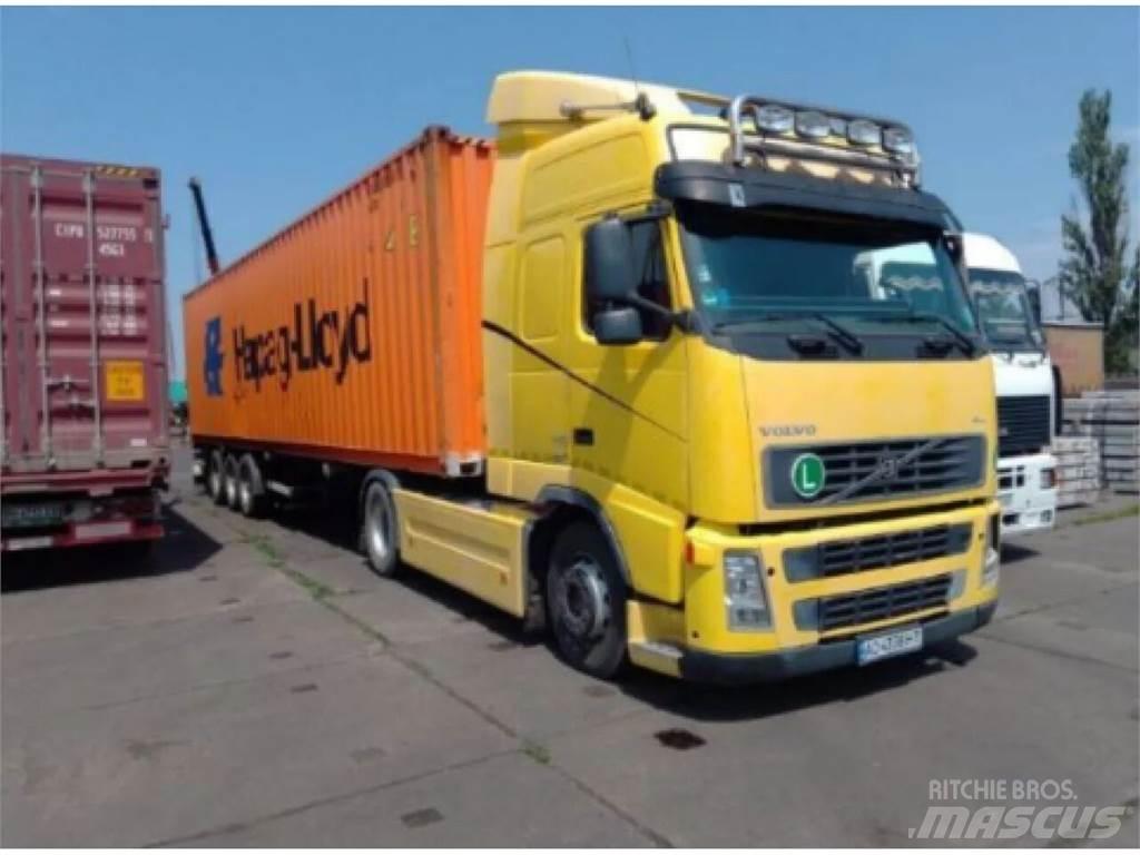 Volvo  Naudoti vilkikai