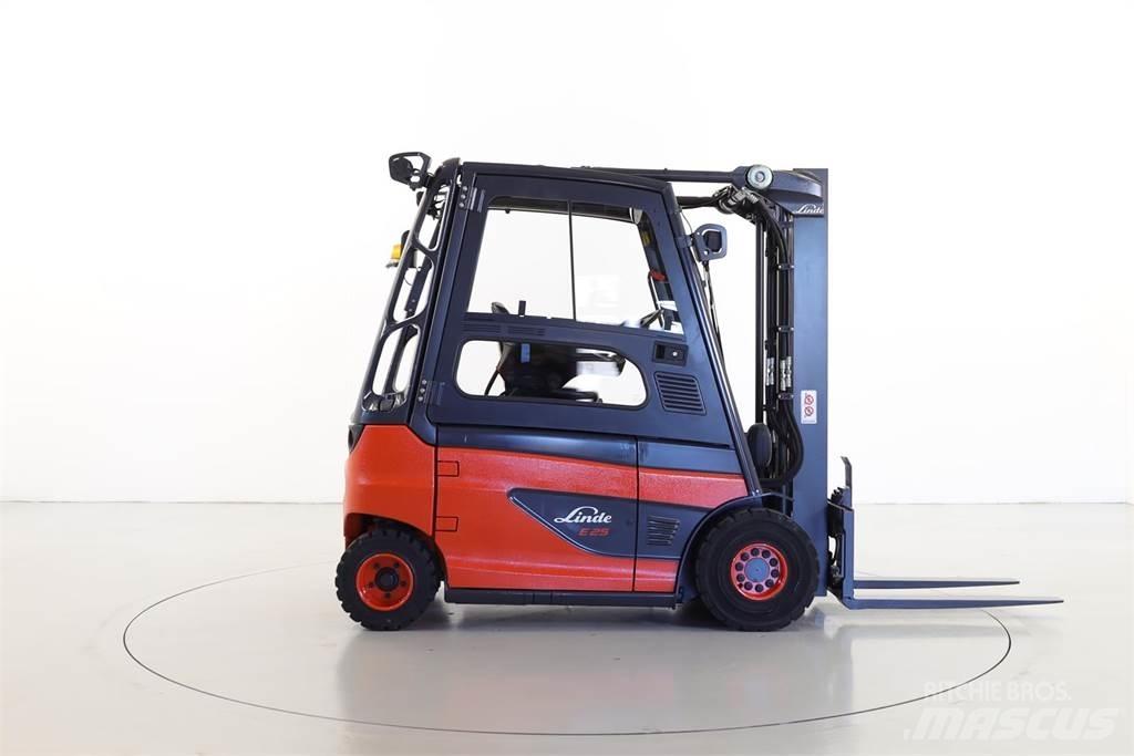 Linde E25-01 387 Elektriniai šakiniai krautuvai