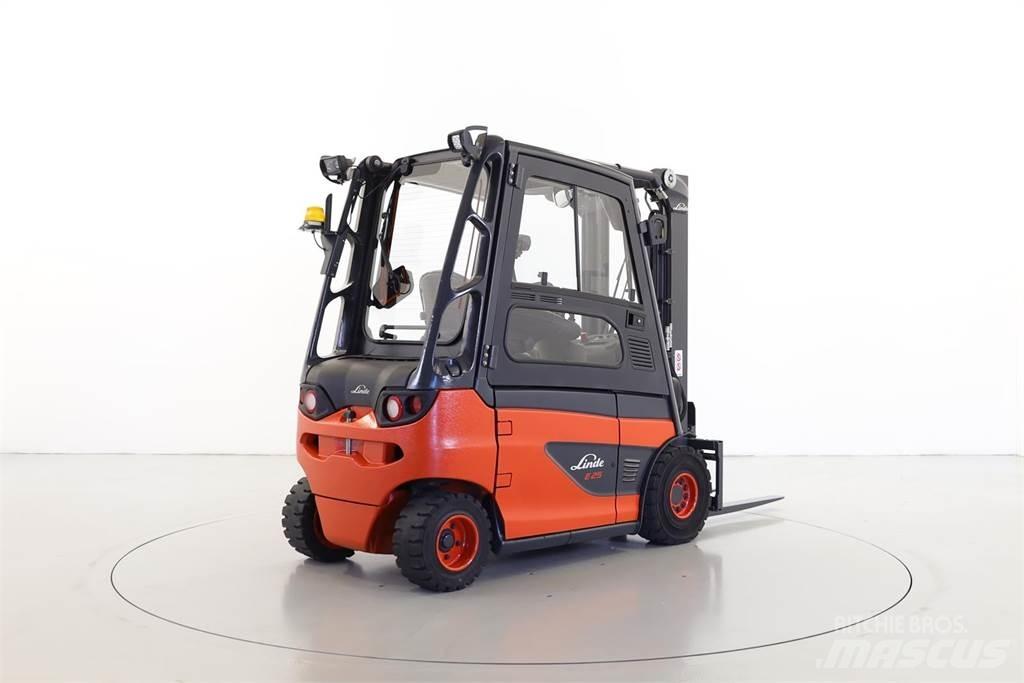 Linde E25-01 387 Elektriniai šakiniai krautuvai