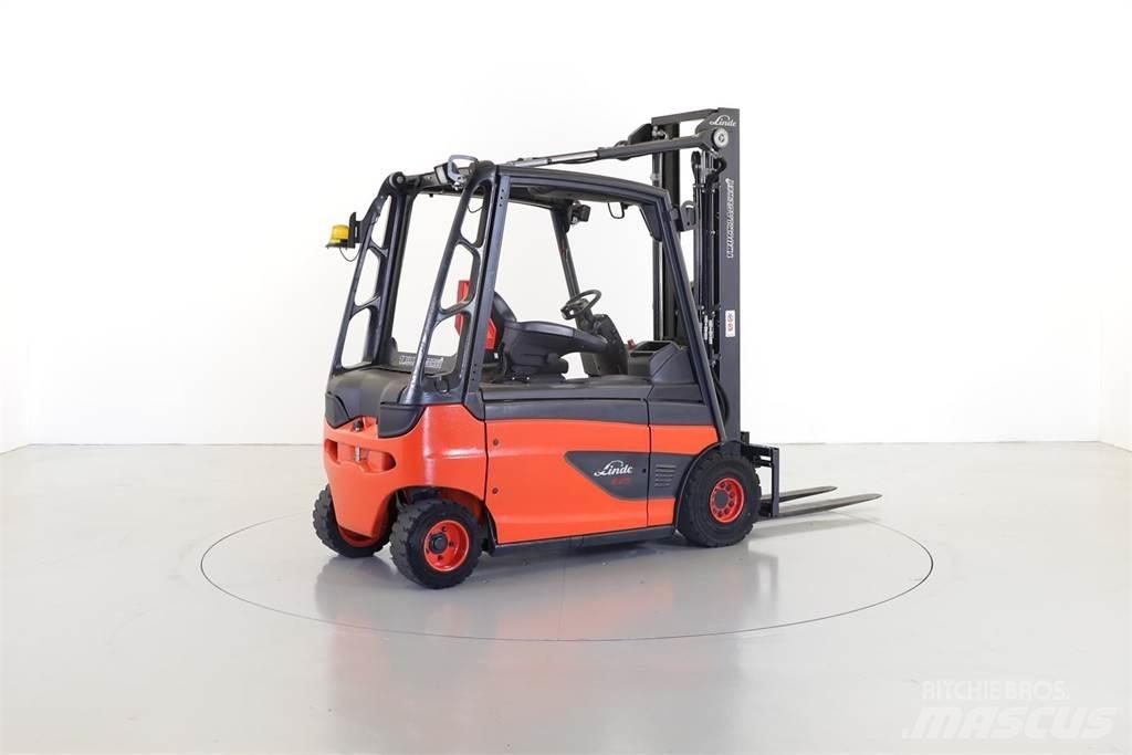Linde E25L Elektriniai šakiniai krautuvai