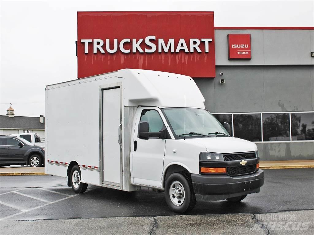 Chevrolet 3500 Furgonai