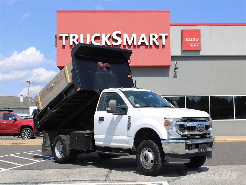 Ford F-350 Savivarčių priekabų vilkikai