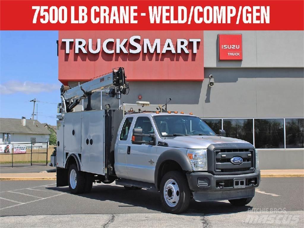 Ford F-550 Pagalbos kelyje automobiliai