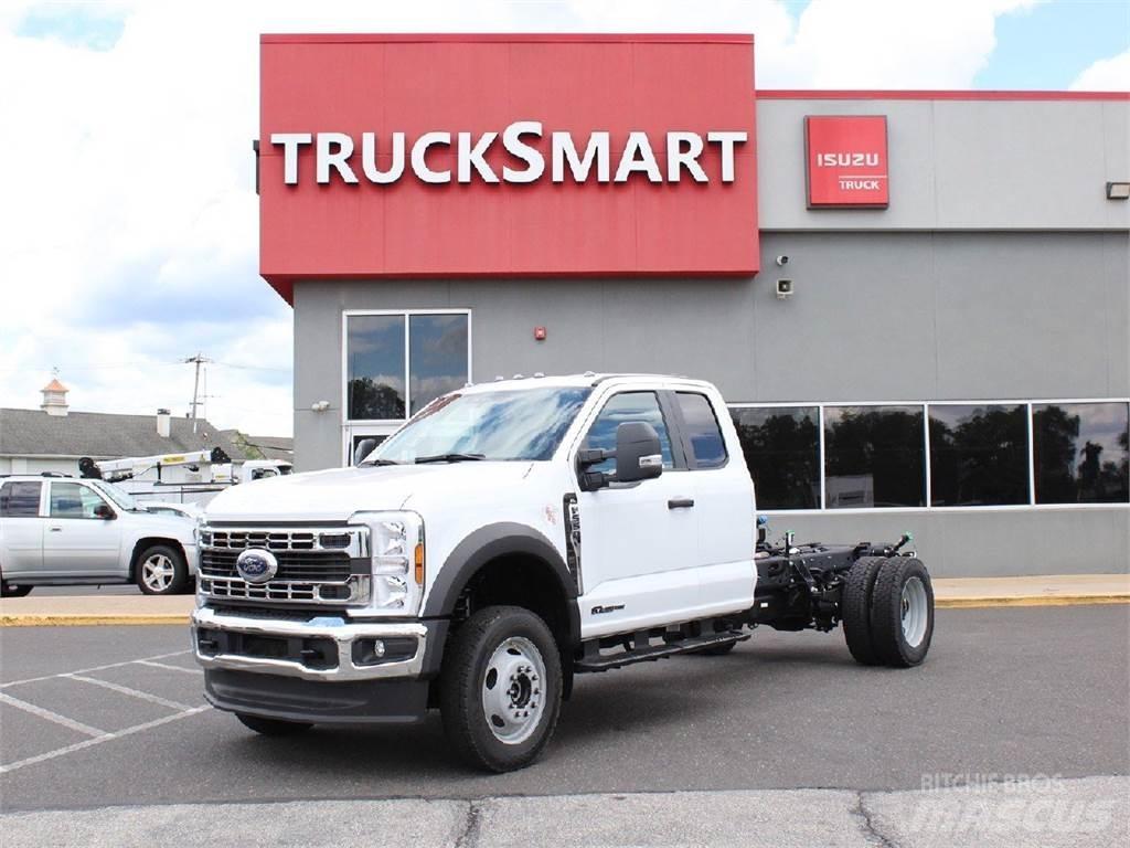 Ford F550 Važiuoklė su kabina