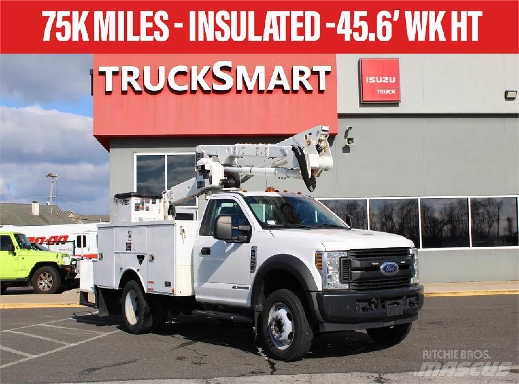 Ford F550 Ant vilkikų montuojamos kėlimo platformos