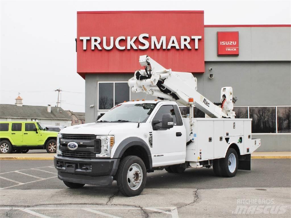 Ford F550 Ant vilkikų montuojamos kėlimo platformos