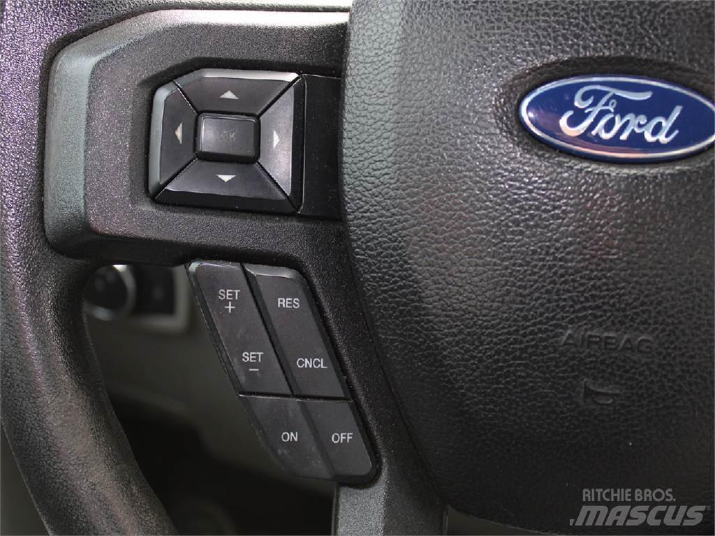 Ford F550 Ant vilkikų montuojamos kėlimo platformos