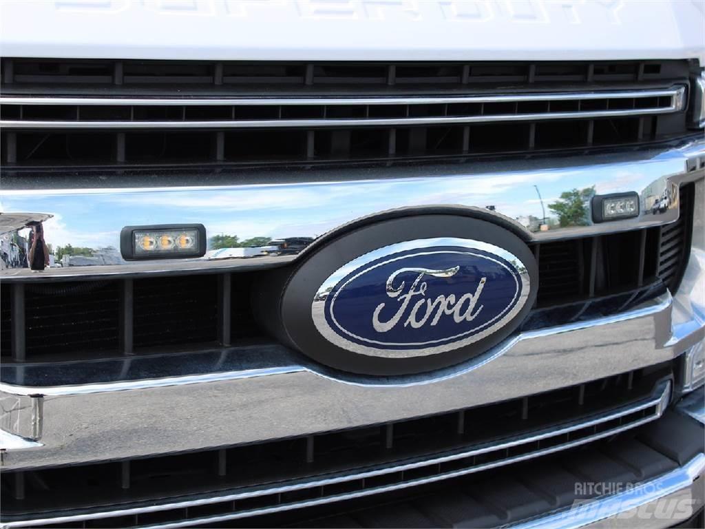 Ford F550 Visuotinės / bendrosios paskirties automobiliai