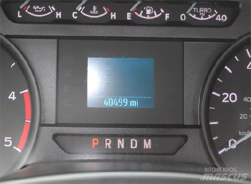 Ford F550 Visuotinės / bendrosios paskirties automobiliai