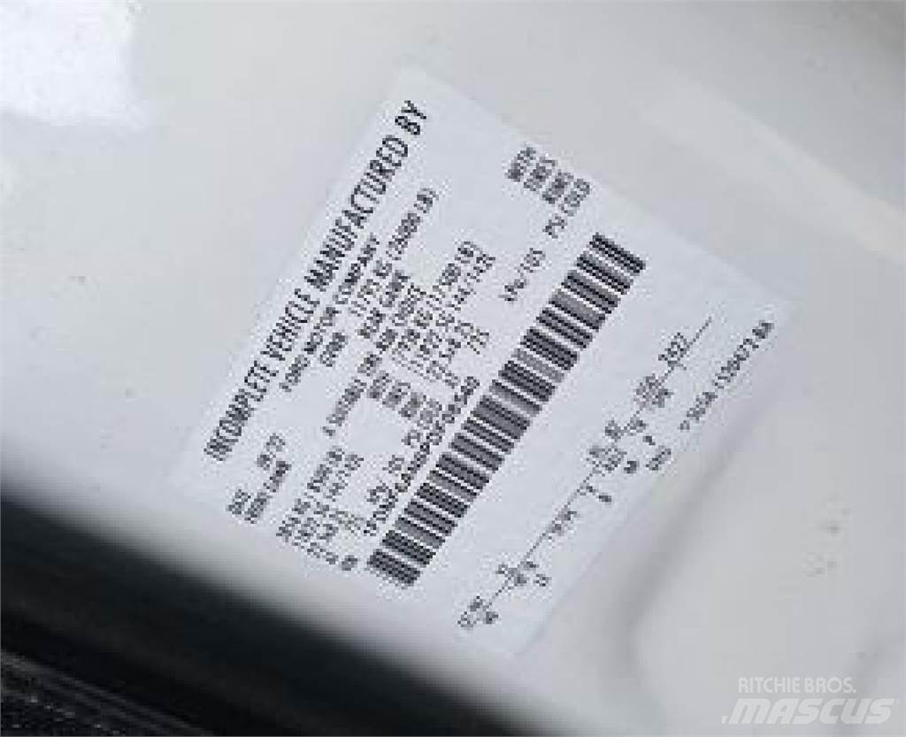 Ford F650 Sunkvežimiai su dengtu kėbulu