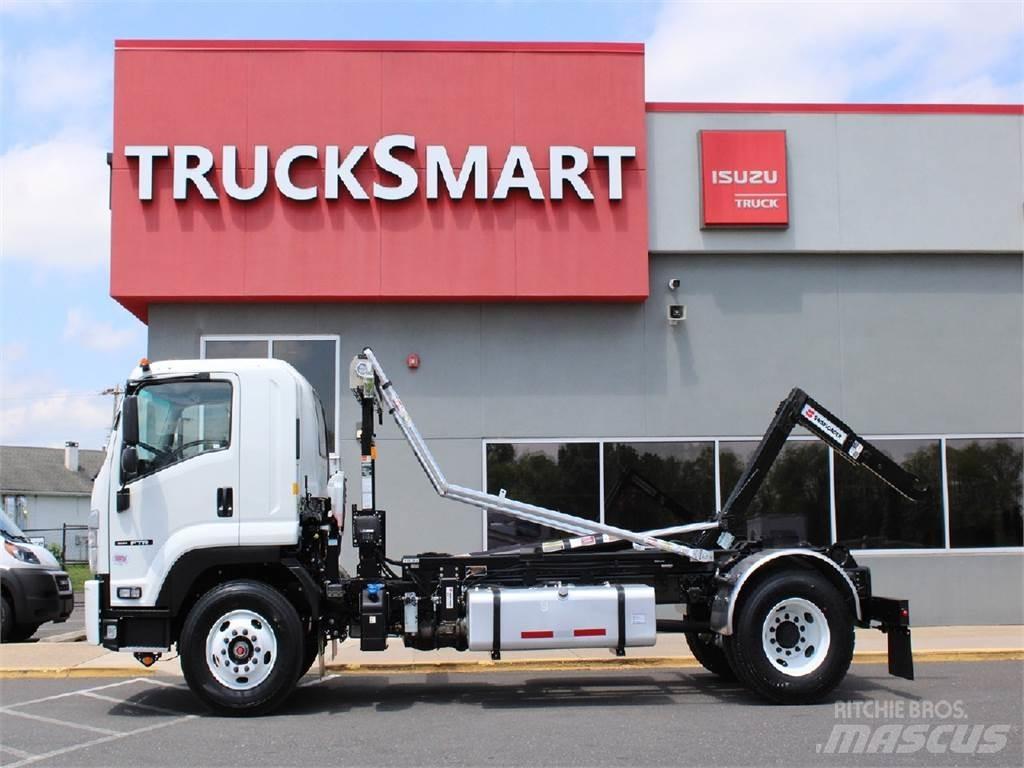 Isuzu FTR Savivarčių priekabų vilkikai