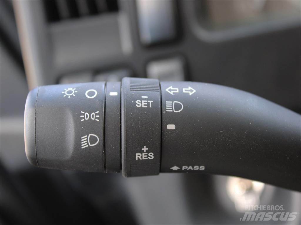 Isuzu FTR Sunkvežimiai su dengtu kėbulu