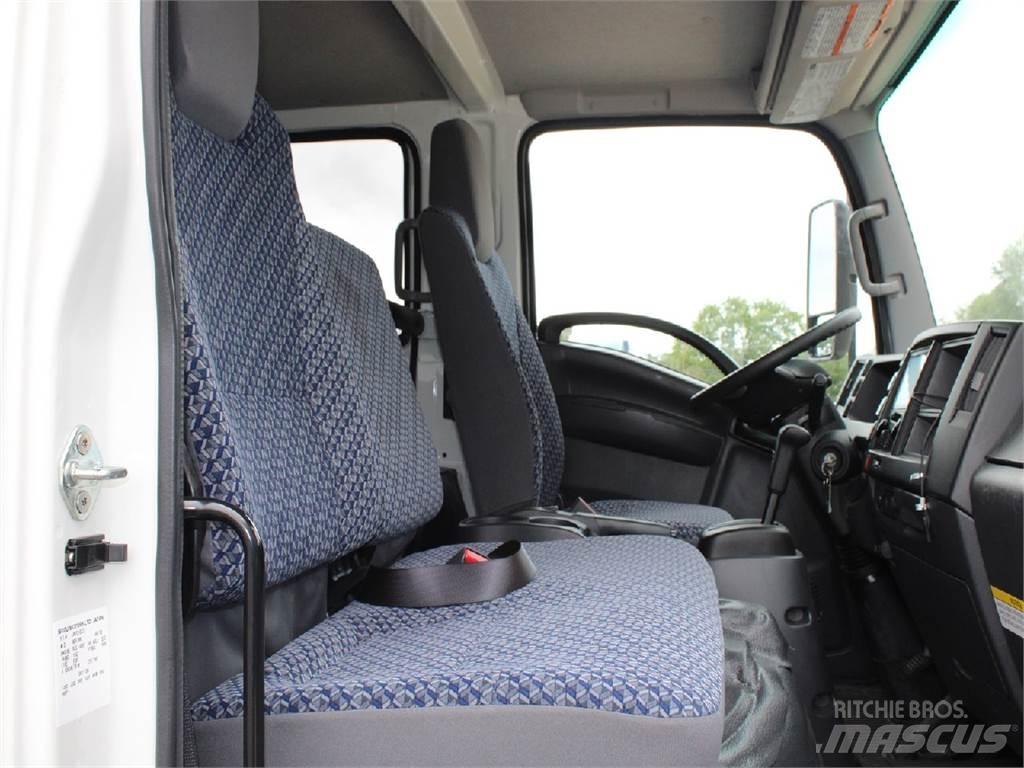 Isuzu NPR-HD Sunkvežimiai su dengtu kėbulu